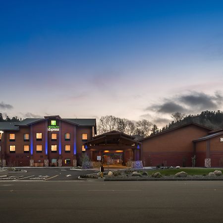 Holiday Inn Express Redwood National Park, An Ihg Hotel Klamath Ngoại thất bức ảnh
